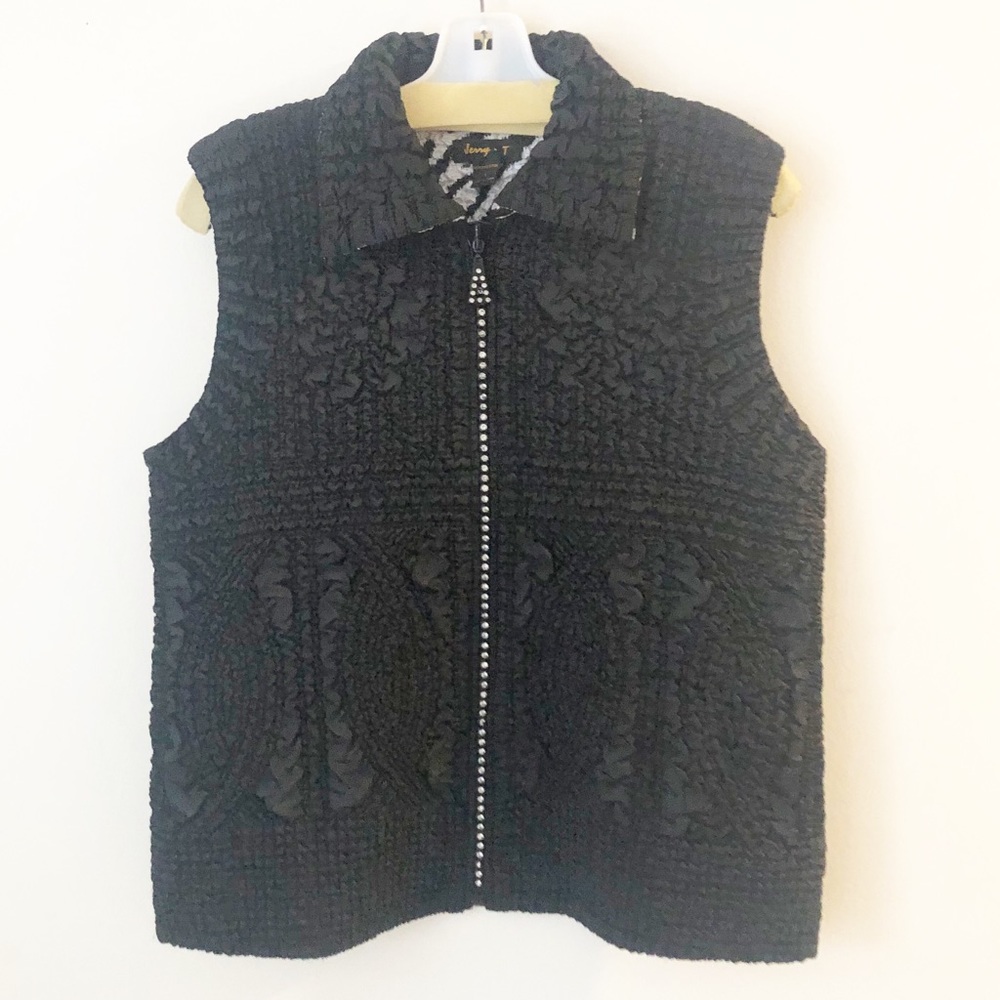 BLACK WHITE ZEBRA CREPE RHINESTONE VEST‎ SMALL EUC